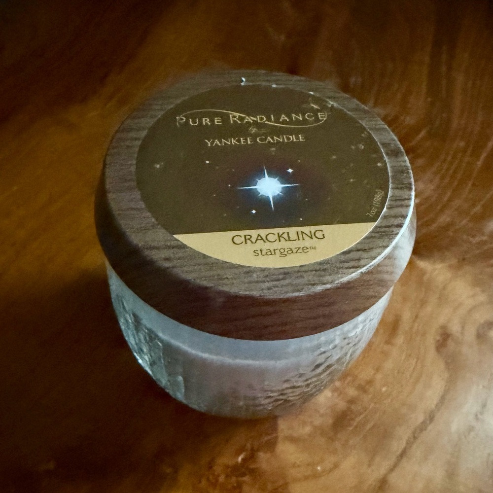 ⭐️2/$12 RETIRED SCENT Stargaze Yankee Candle Pure Radiance Crackling Candle